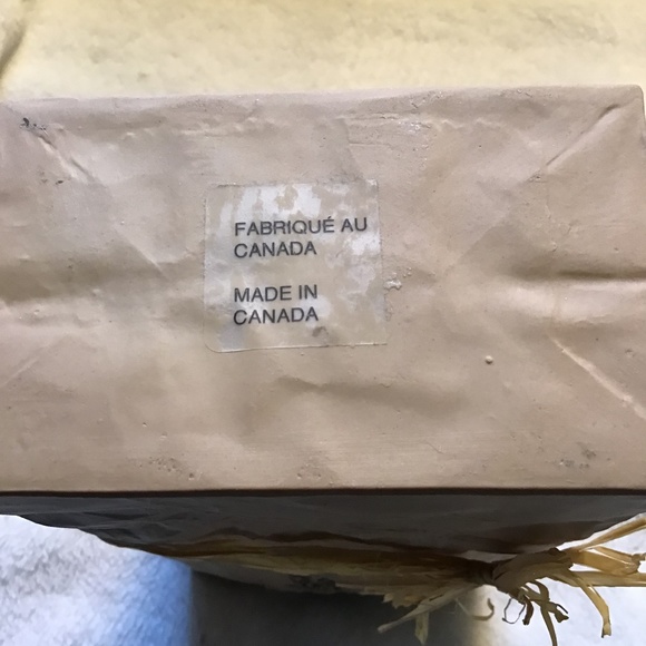 Host Pick- NWOT RARE Ceramic Pottery that looks like a store Grocery Bag - Picture 5 of 9